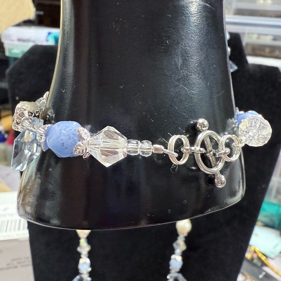 Aquamarine Crystal & Pearl Parure “Ice Queen” - Picture 5 of 8